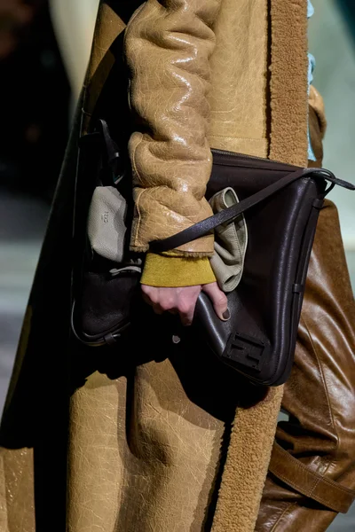 Look 47